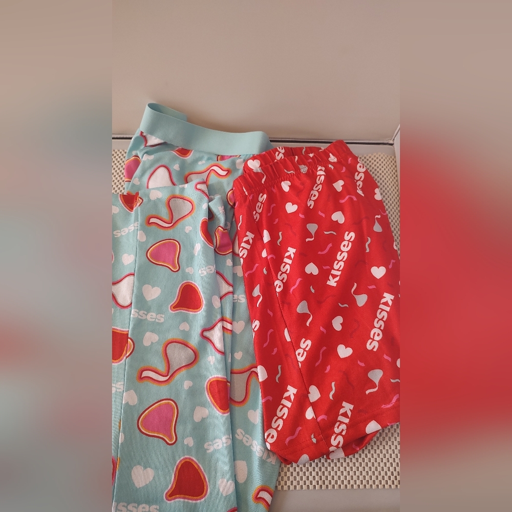 Kisses Women's Size XL Pajama Pants & Short Set NWOT Valentine's Day Mid-Rise